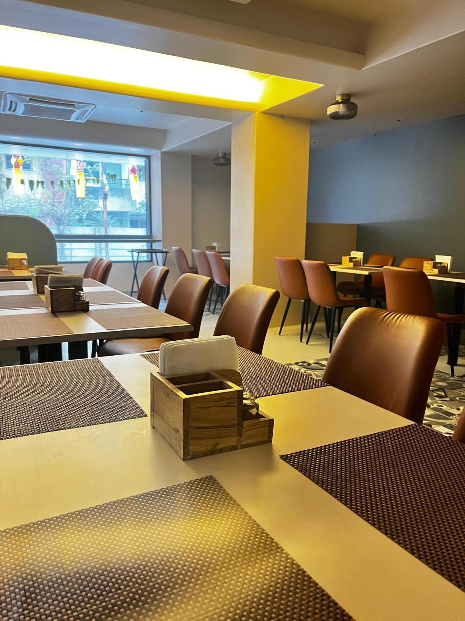 Banzai Rooms Nashik Exterior photo